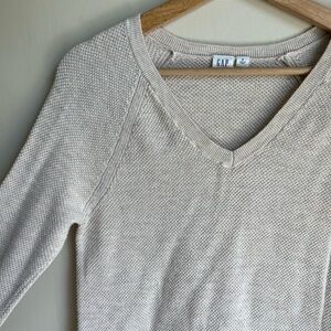 Gap Sweater